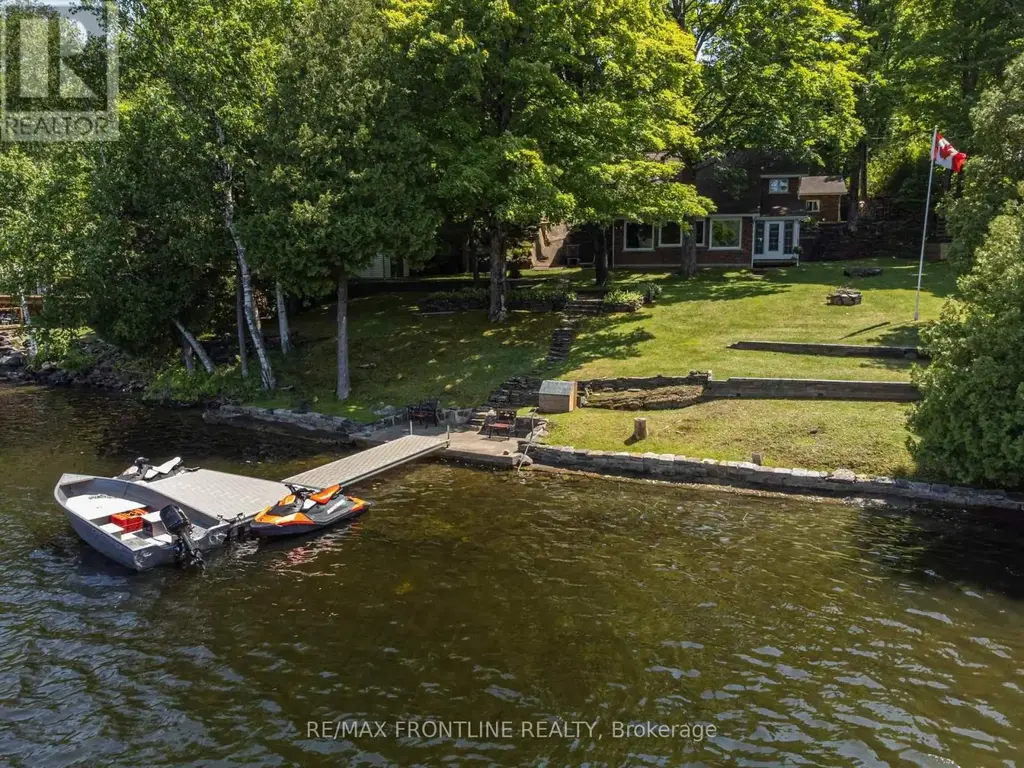 1047 Country Lane, Frontenac (Frontenac Centre)